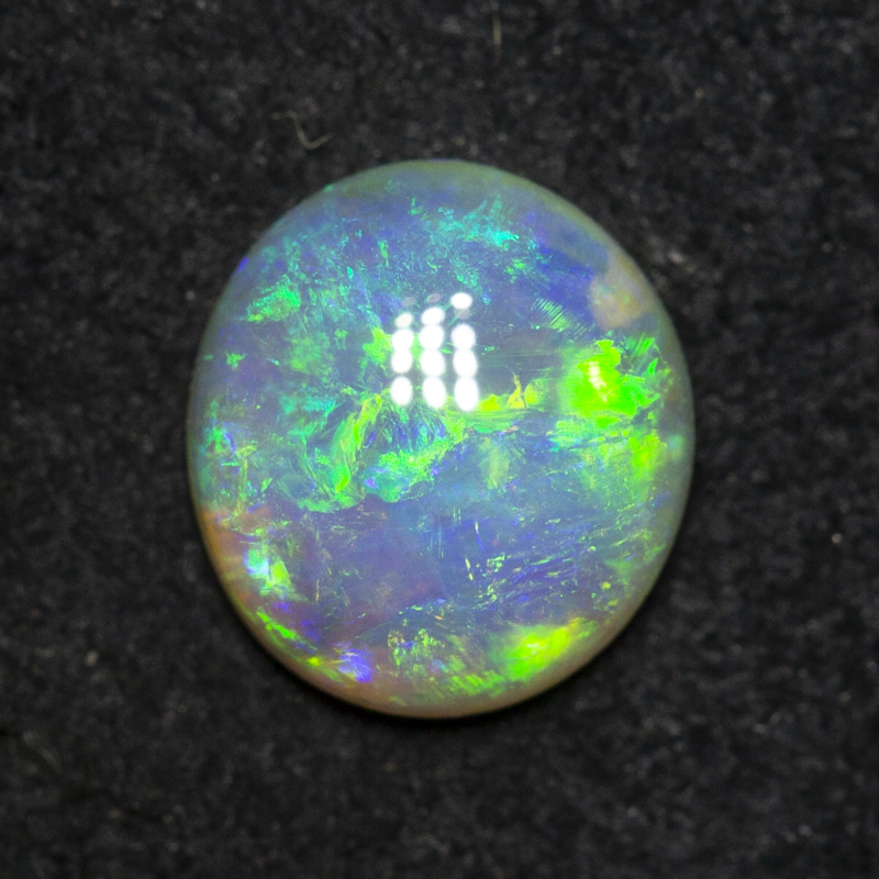 0.82 ct crystal opal 7.3x6.6x2.8mm