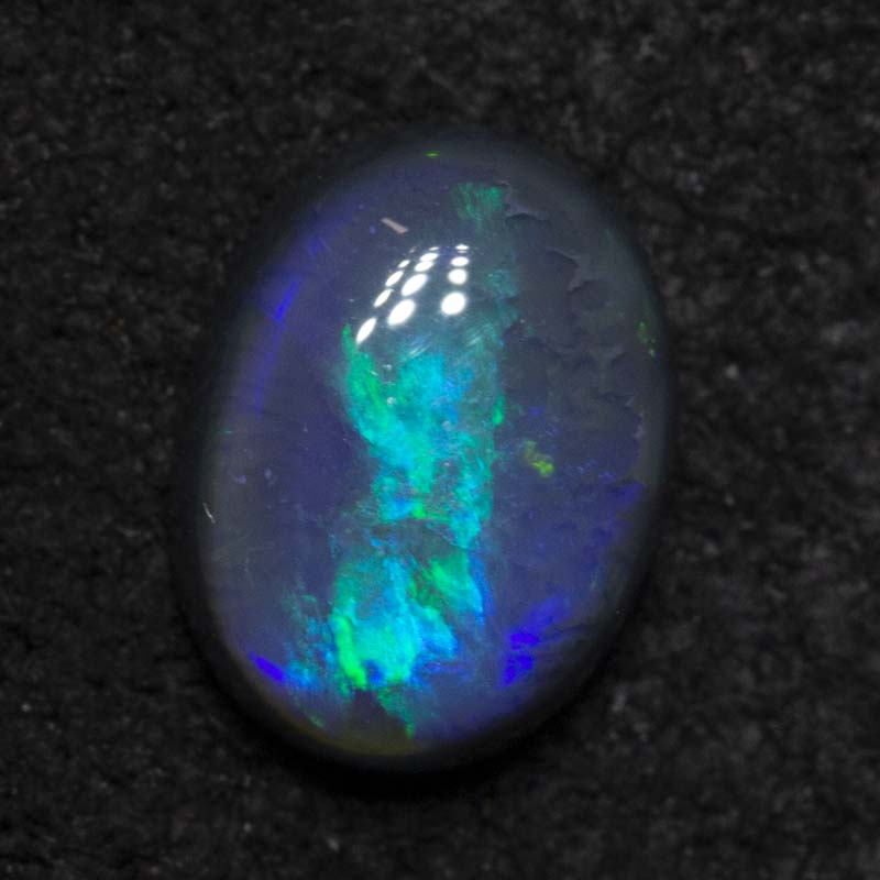 0-82ct-black-opal