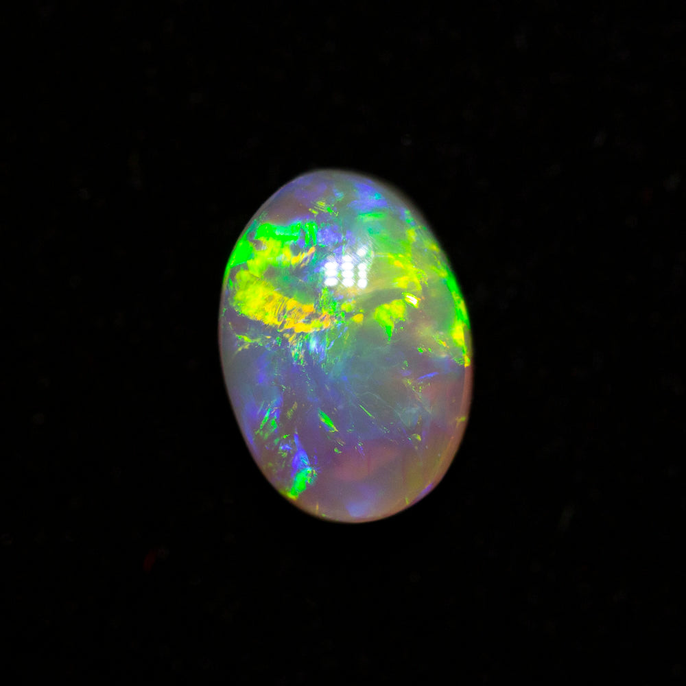 0.83 ct crystal opal 7.1x5.1x3.6mm