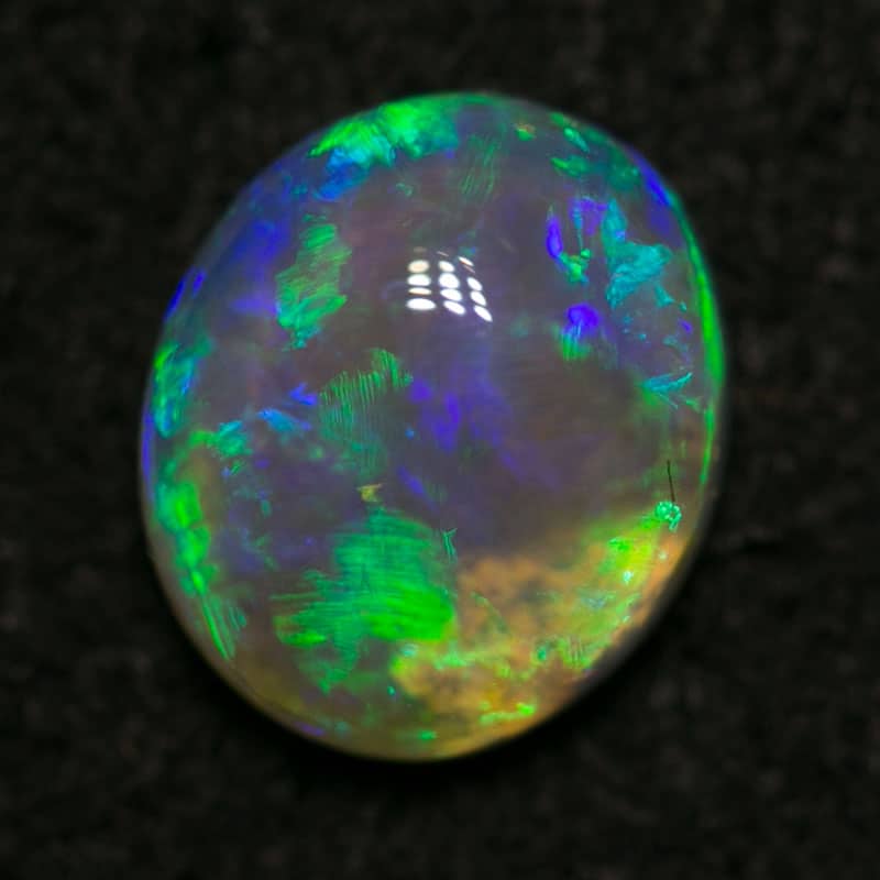 0.83 ct crystal opal 7x6x3mm