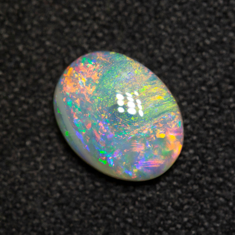 0.84 ct crystal opal 7.8x6.1x2.8mm