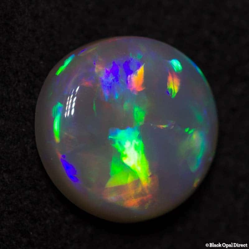 0.85ct light opal2