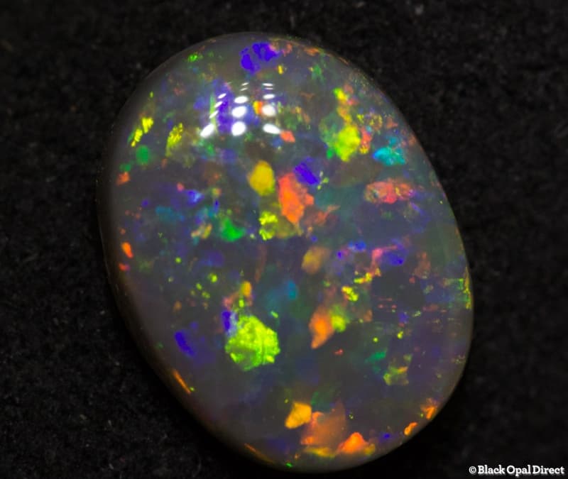 0.85ct semi black opal1