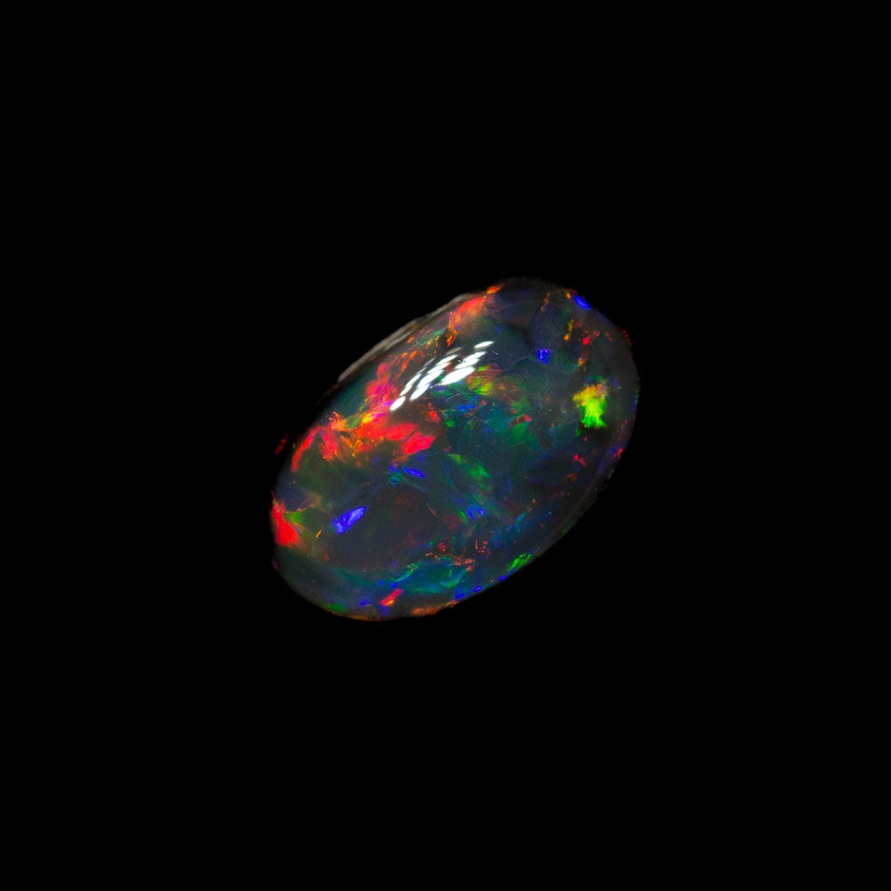 0.86 ct black opal 7.8x4.9x3.3mm