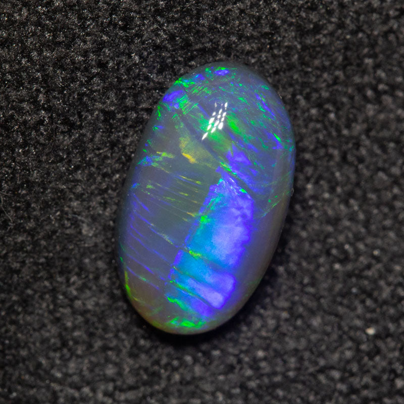 0.87 ct black opal 8.6x5x3.1mm