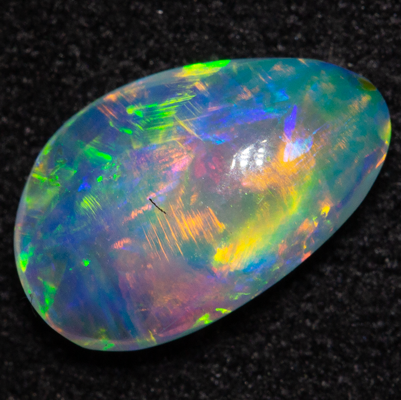 0.87 ct crystal opal 9.5x6x2.9mm