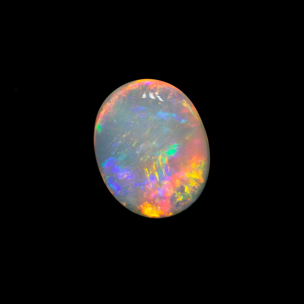 0.89 ct white opal 8.7x7x2mm