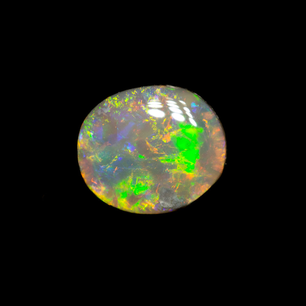 0.90 ct dark opal 7.6x6.6x2.7mm