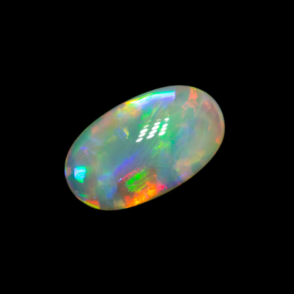 0.92 ct crystal opal 9.2x5.4x2.9mm