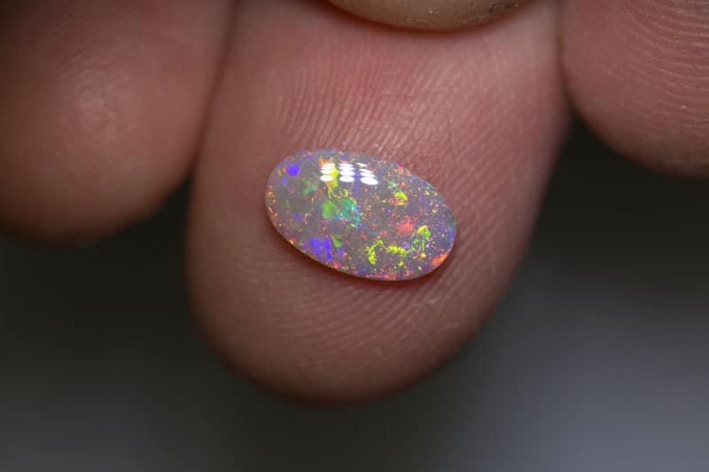0.92 ct white opal 10x6x2mm