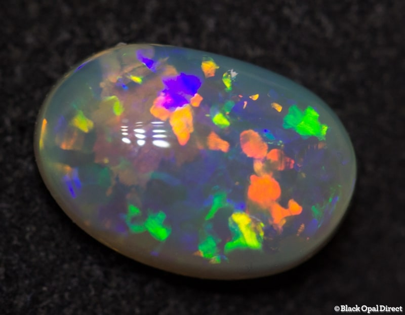 0.93 ct crystal opal 8x5.5x3mm