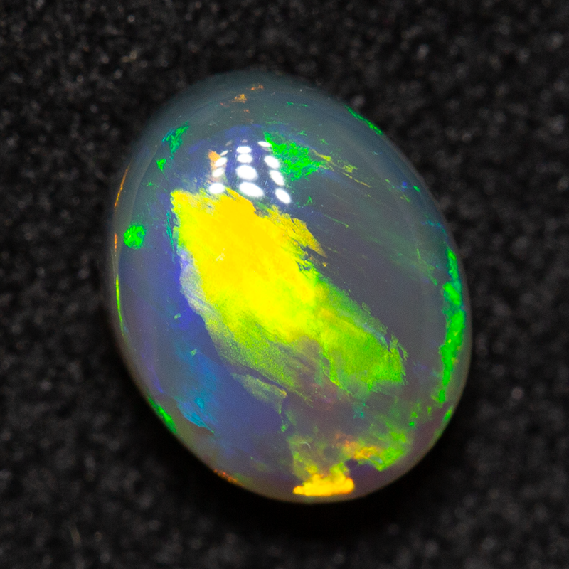0.95 ct gem crystal opal 7x5.5x4mm