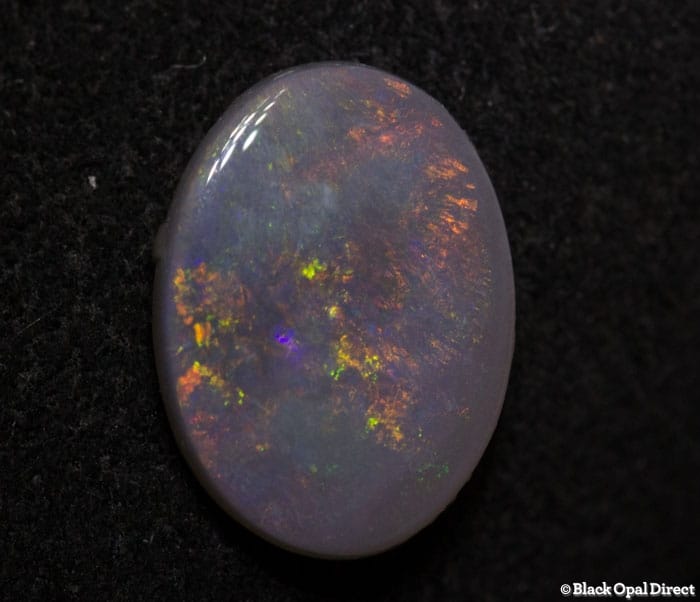 0.95ct semi black opal