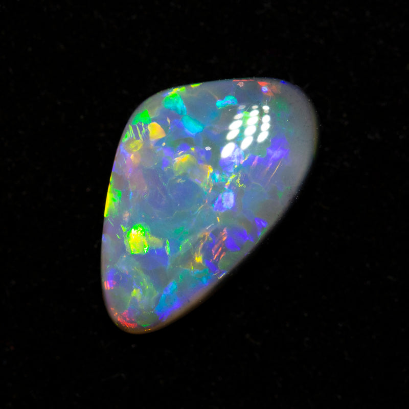 0.98 ct black opal 10.1x6.4x2.7mm
