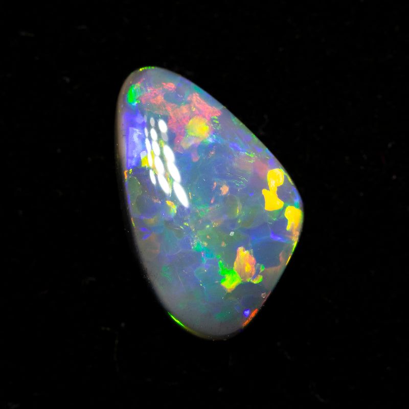 0.98 ct black opal 10.1x6.4x2.7mm