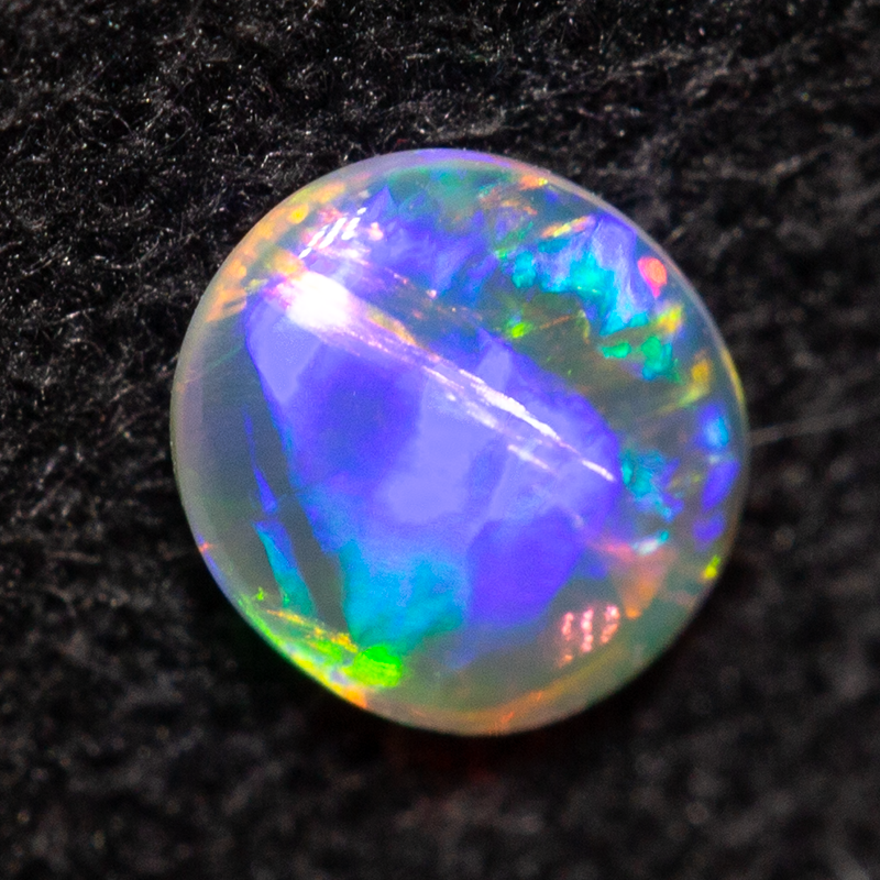 0.15 ct crystal opal 4.6x4x1.2mm