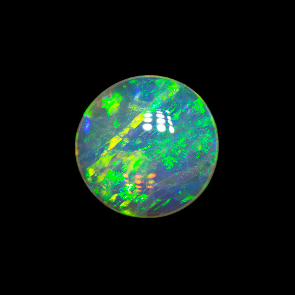 1.07 ct double-sided crystal opal 7.9x7.9x2.7mm