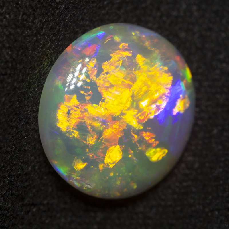 3.13 ct crystal opal 12.5x12x3.4mm