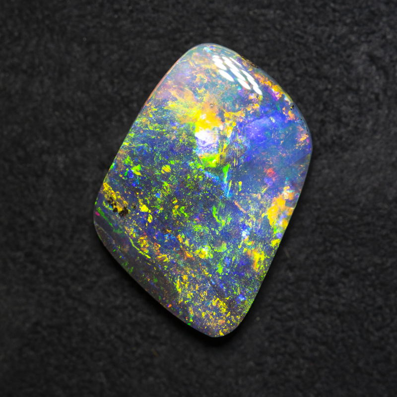 5.51 ct boulder opal 13.8x10.7x4.1mm