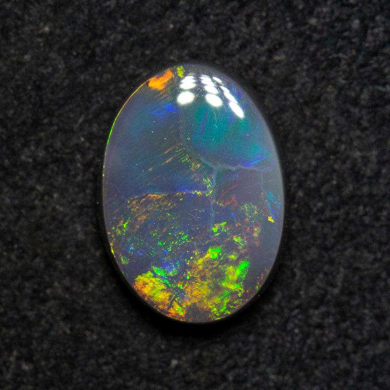 1.00 ct black opal 8.3x6x2.9mm