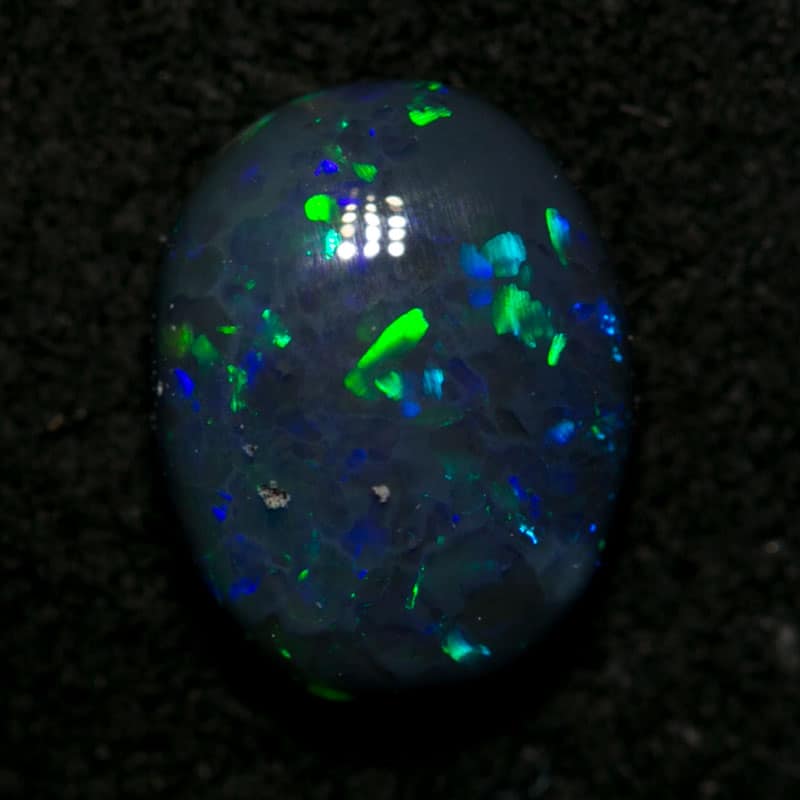 1.00 ct black opal 8x6x3mm