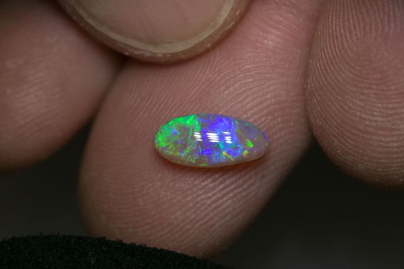 1.01 ct crystal opal 10x5x3mm