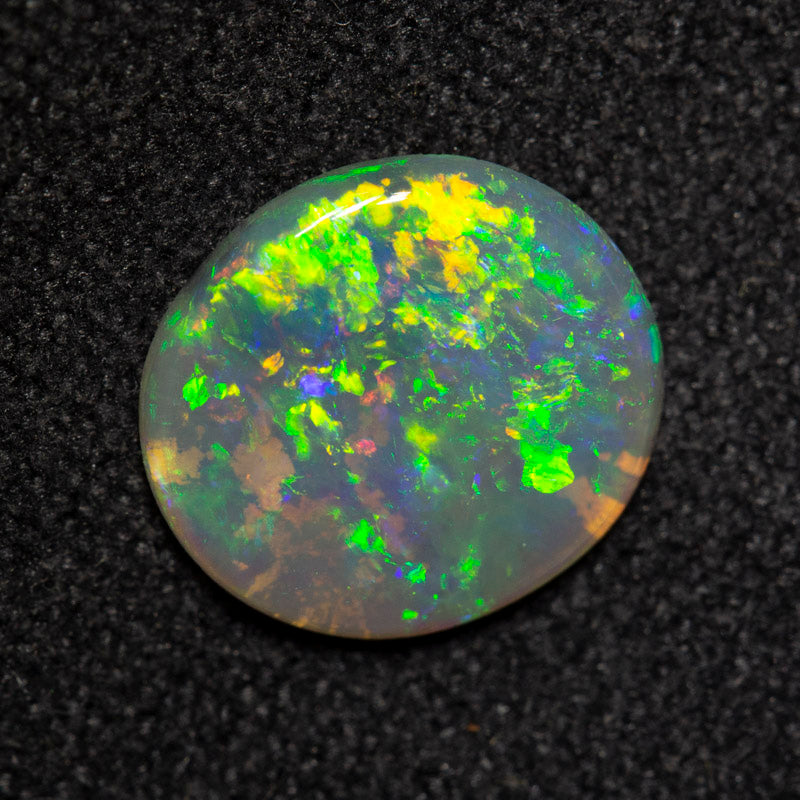 1.02 ct crystal opal 9.4x8.5x2mm