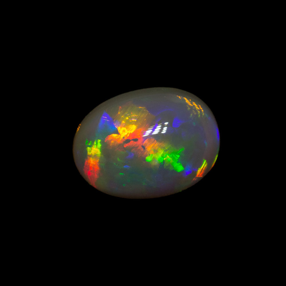 1.04 ct dark opal 8.1x5.9x3.6mm
