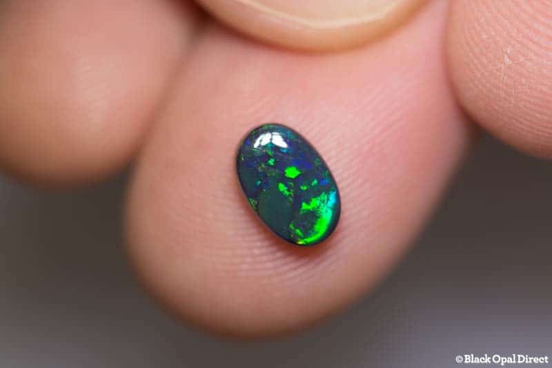 1.05 ct black opal 8x5.5x2.5mm