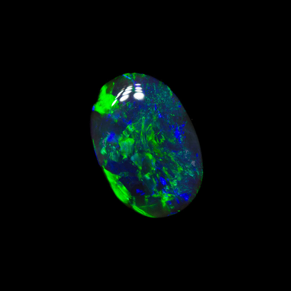 1.07 ct black opal 9.7x6.7x2.3mm