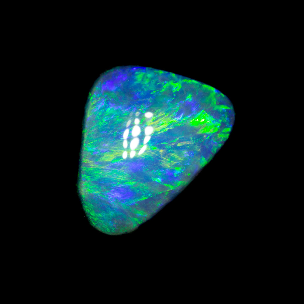 1.07 ct black opal 8.5x7.2x3.2mm