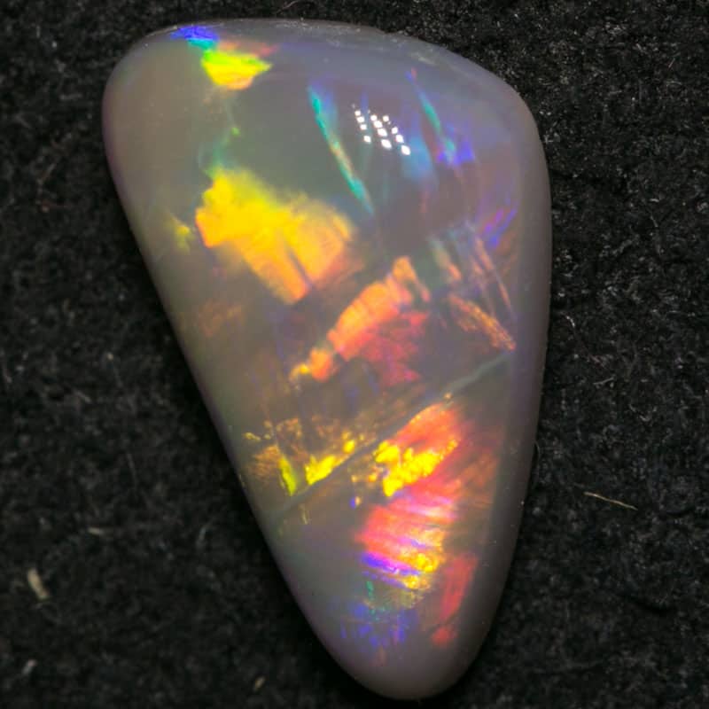 1.10 ct dark opal 10x6x3mm