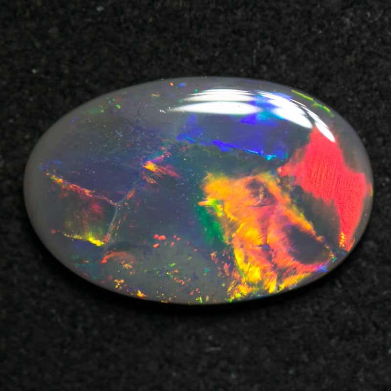 Opale Noble Doublet D'Australie - Dimensions 11x7x2 Mm - 1,60 Carats - Neuf Sans Emballage