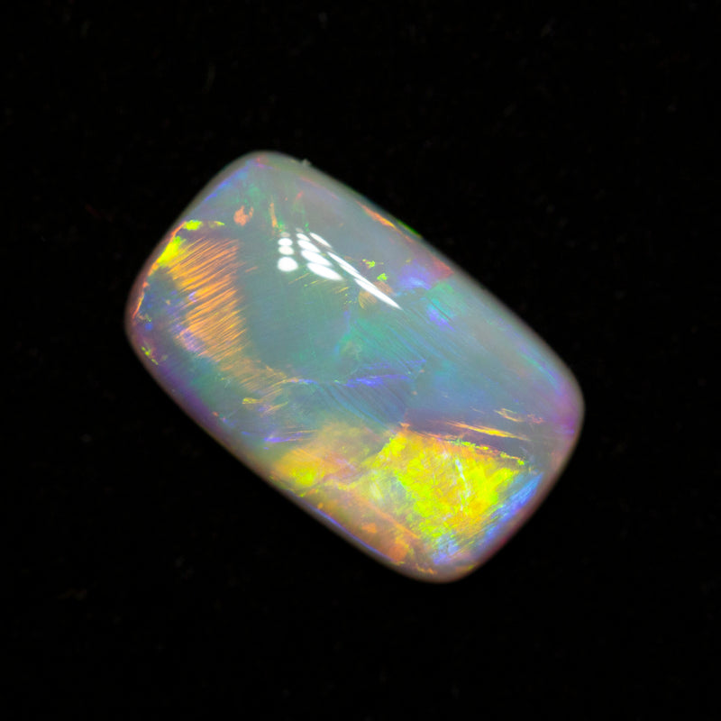 1.13 ct crystal opal 9.5x5.9x2.5mm