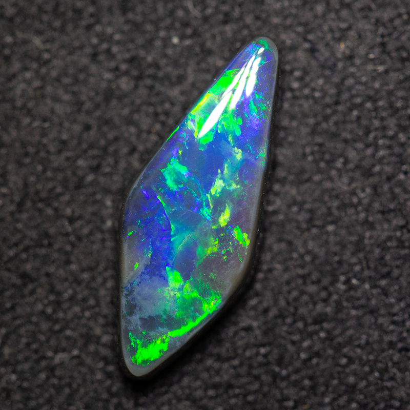 1.22 ct black opal 13.2x5.3x2.8mm