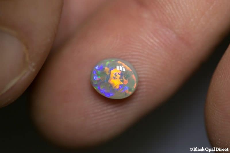 1.25 ct light opal 7.5x6.5x3.5mm