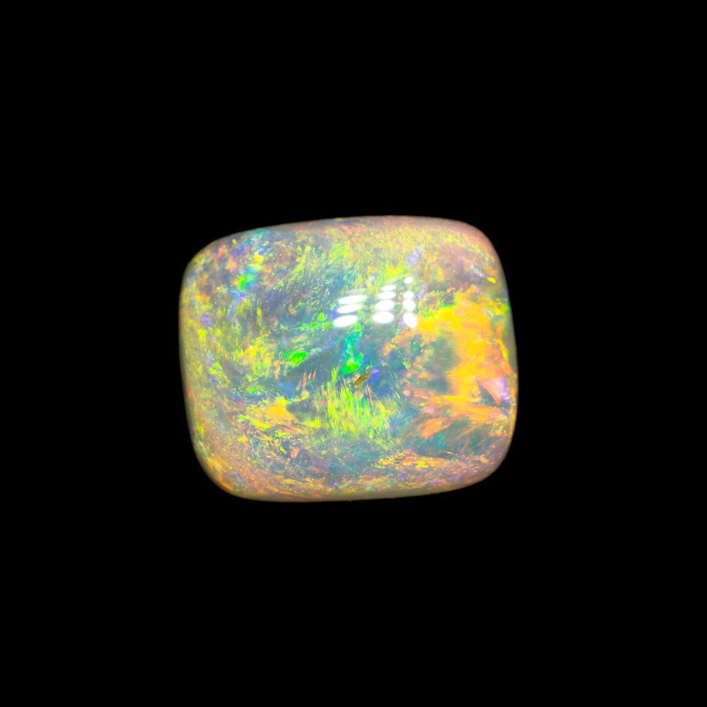 1.27 ct crystal opal 8.3x7x3mm