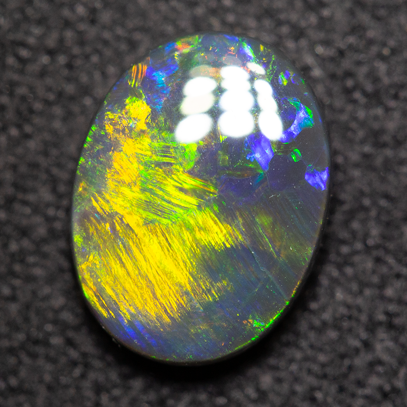 1.28 ct black opal 9.2x7x3mm