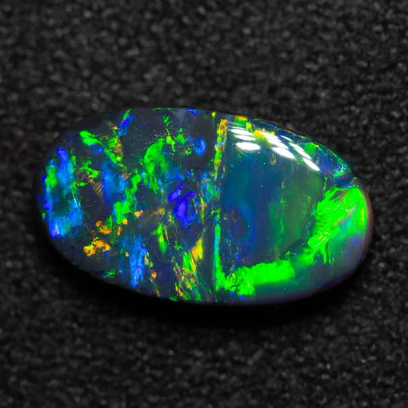 1.31 ct black opal 10.1x5.9x3.1mm