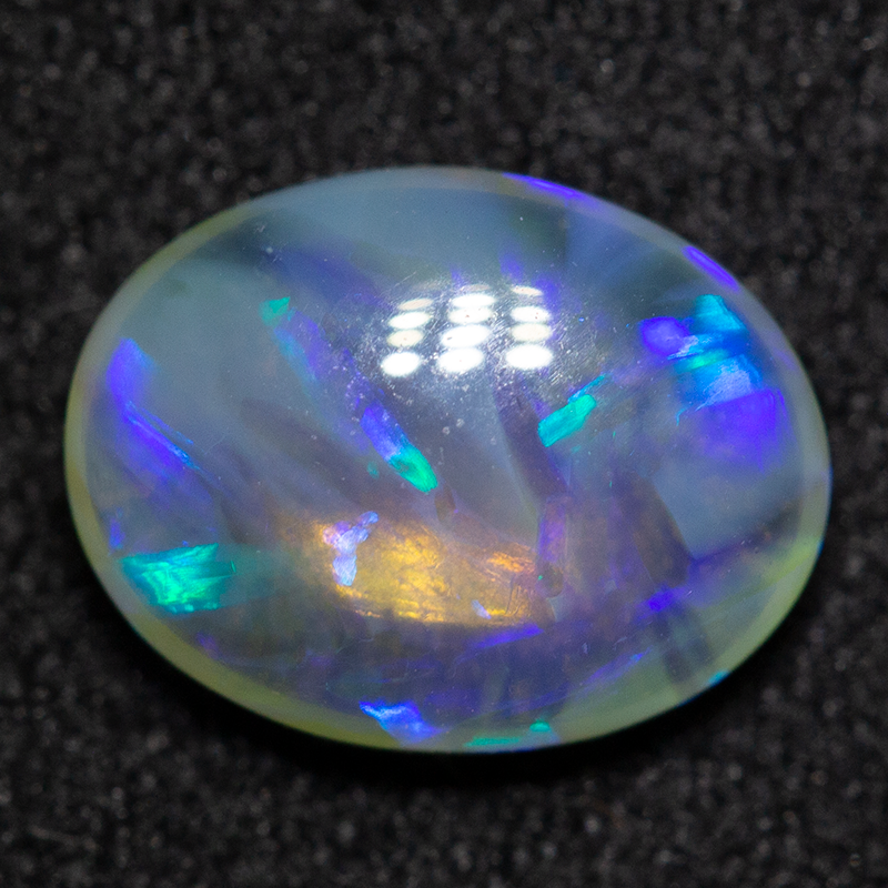 1.31 ct crystal opal treasure box