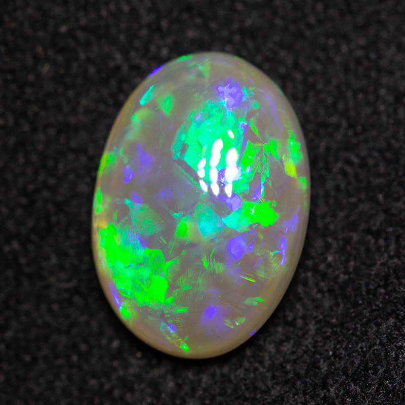 1.36 ct gem crystal opal 9.5x6.7x3mm