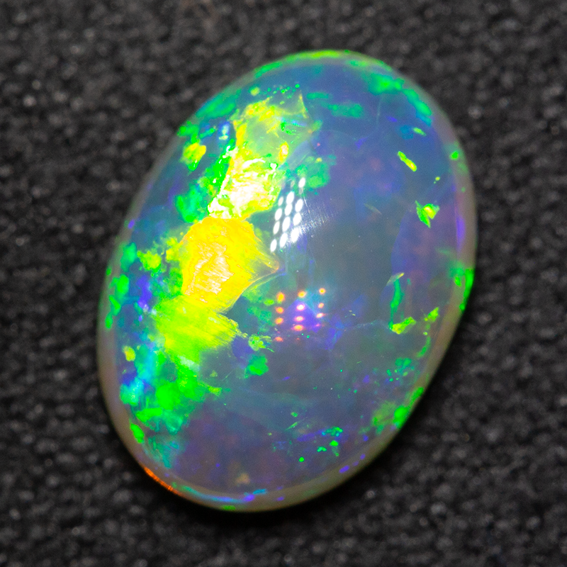 1.41 ct double sided crystal opal 9.4x6.8x3.9mm