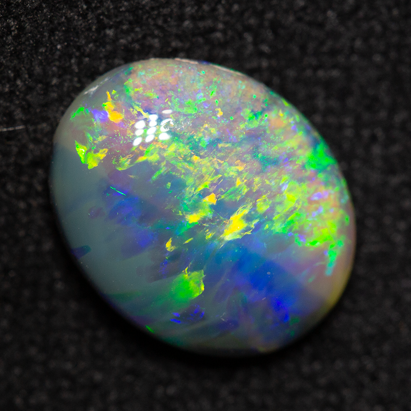 1.41 ct crystal opal 9.5x7.8x3.3mm