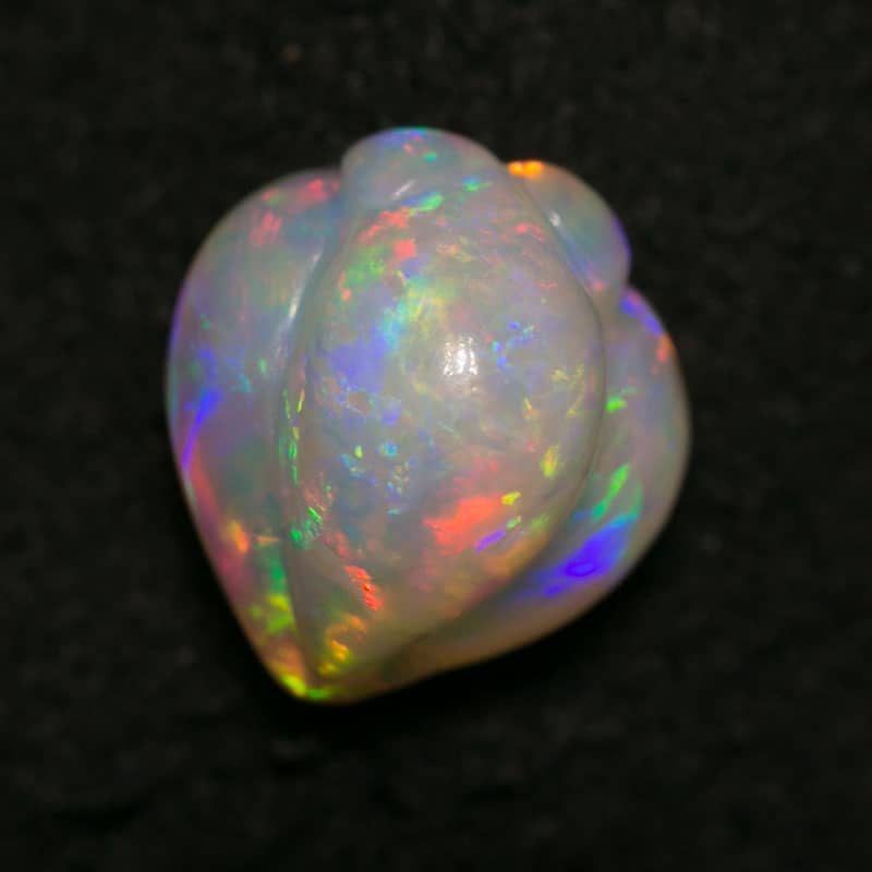 1.43 ct opal flower bud carving 8x7.5x5.5mm