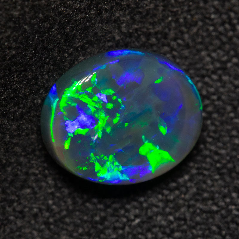 1.48 ct black opal 8.7x7.1x3.7mm