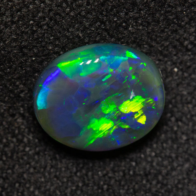 1.48 ct black opal 8.7x7.1x3.7mm