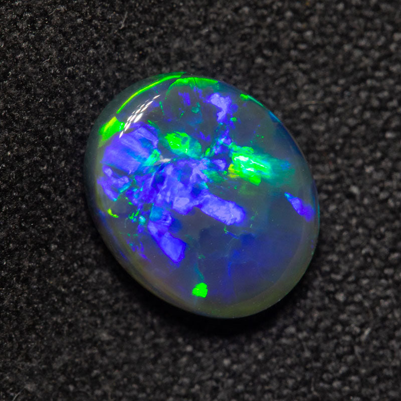 1.48 ct black opal 8.7x7.1x3.7mm