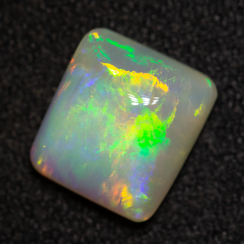 1.50 ct crystal opal 7.7x6.9x3.9mm