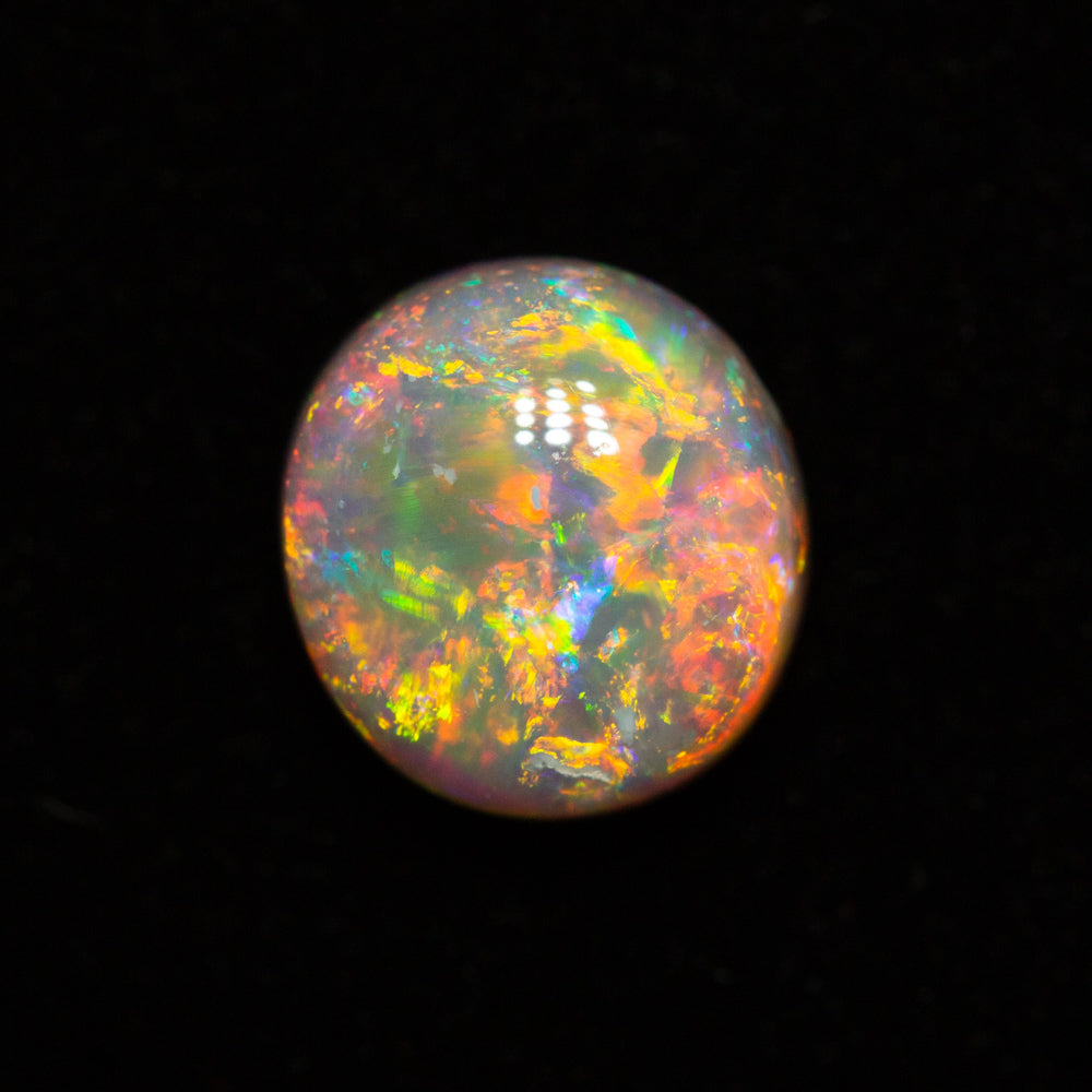 1.54 ct crystal opal 7.7x7.2x4.3mm