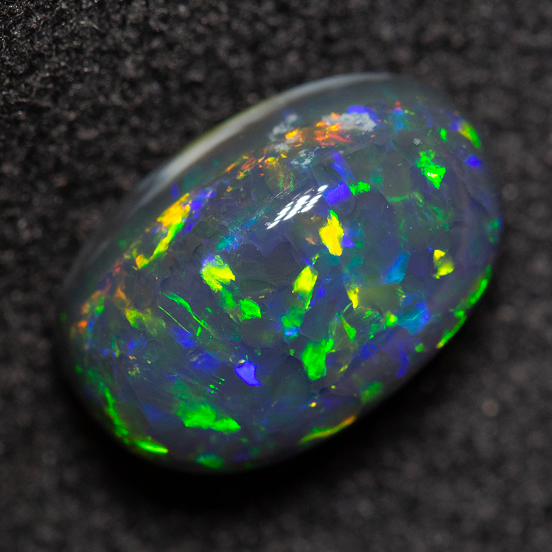 1.55 ct black opal 8.8x5.5x4.7mm
